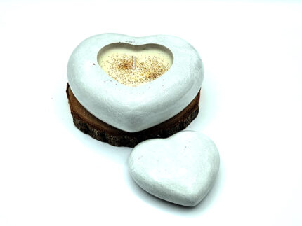 Lumanare Parfumata -  Cupcake ceramic inima mica cu capac